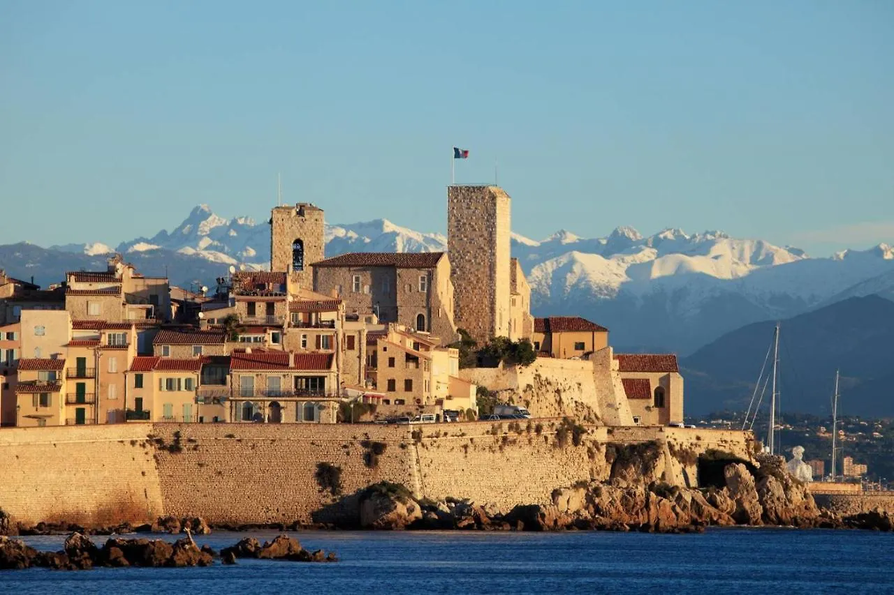 Studio Marche Provencal Apartment Antibes 0*,  France